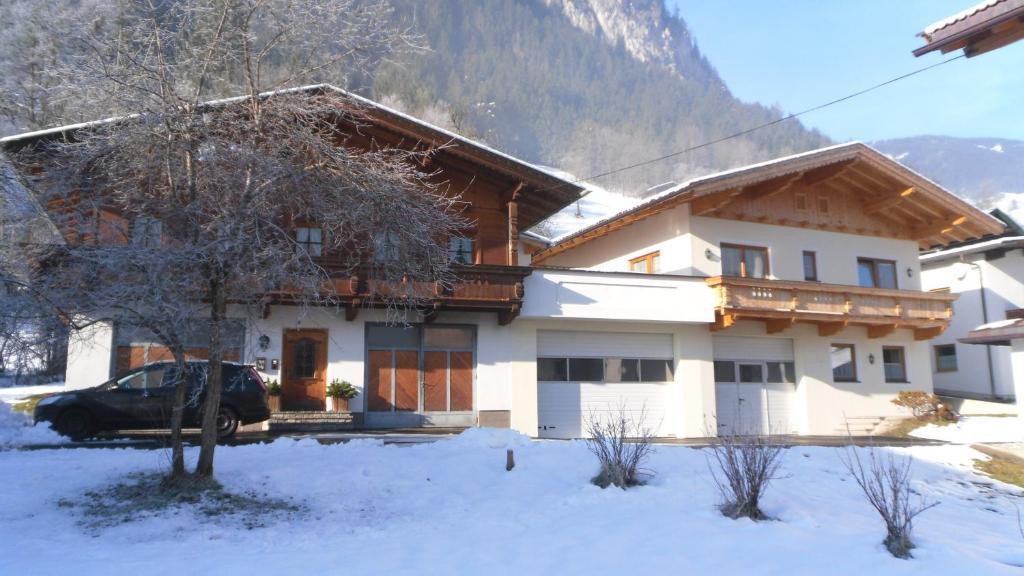 Gastehaus Schneeberger Hotel Mayrhofen Esterno foto